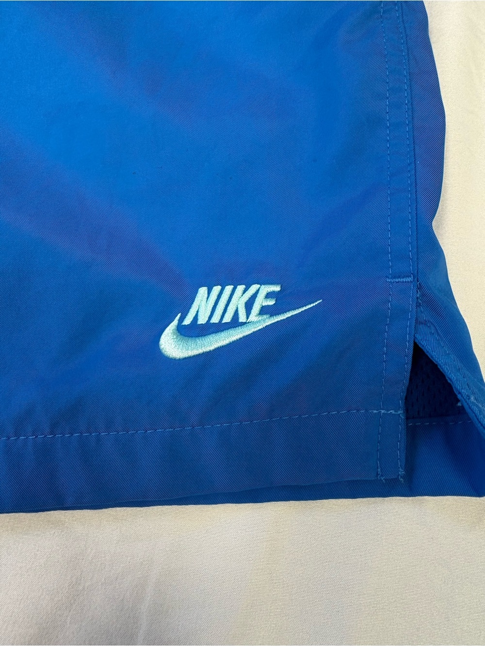 Nike Sportswear Woven Lined Flow Shorts Blue - Picture 2 of 4